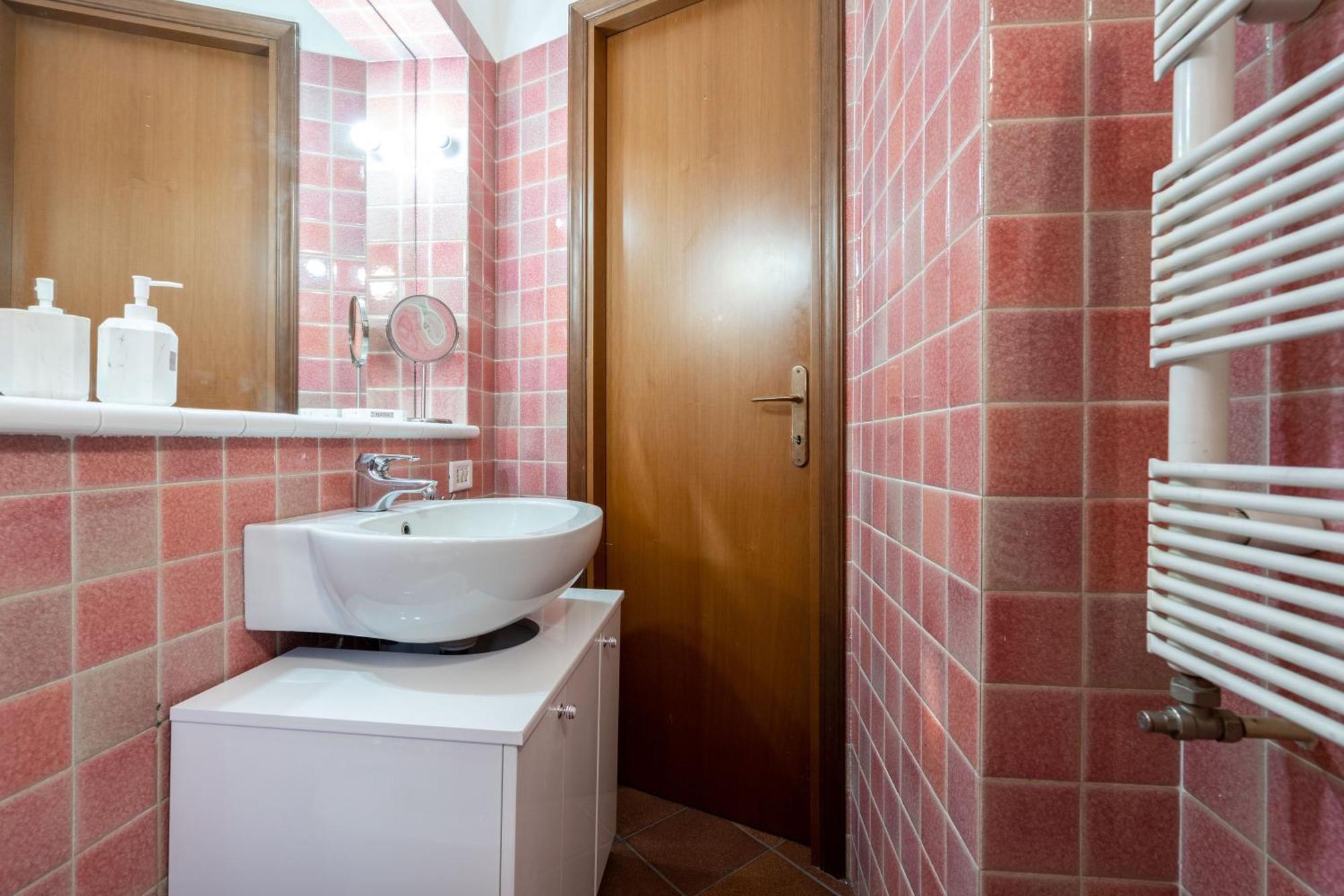 Ferienwohnung A Due Fermate Dal ColosseoWi-Fi & Netflix Gratis Rom Exterior foto
